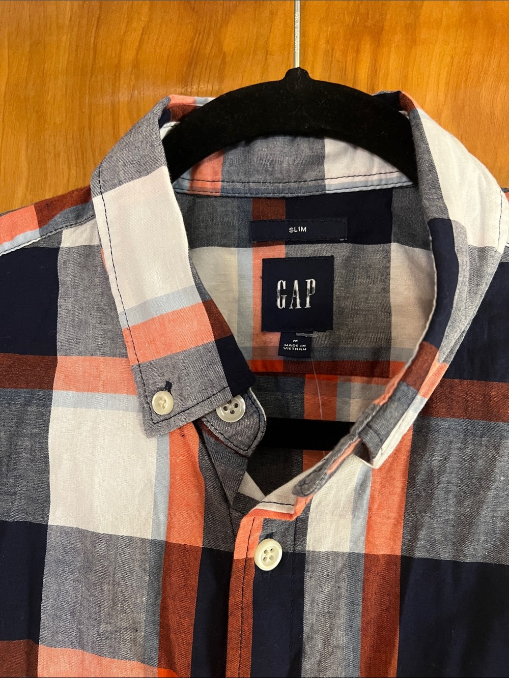 GAP Men's Slim Fit Navy Orange White Plaid Button-Down Shirt - Picture 2 of 4